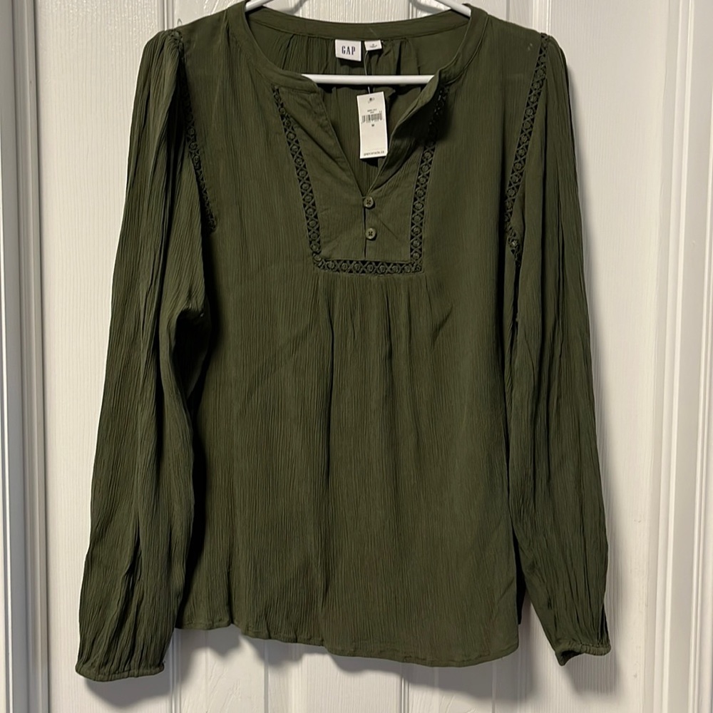 Gap olive green blouse | Med